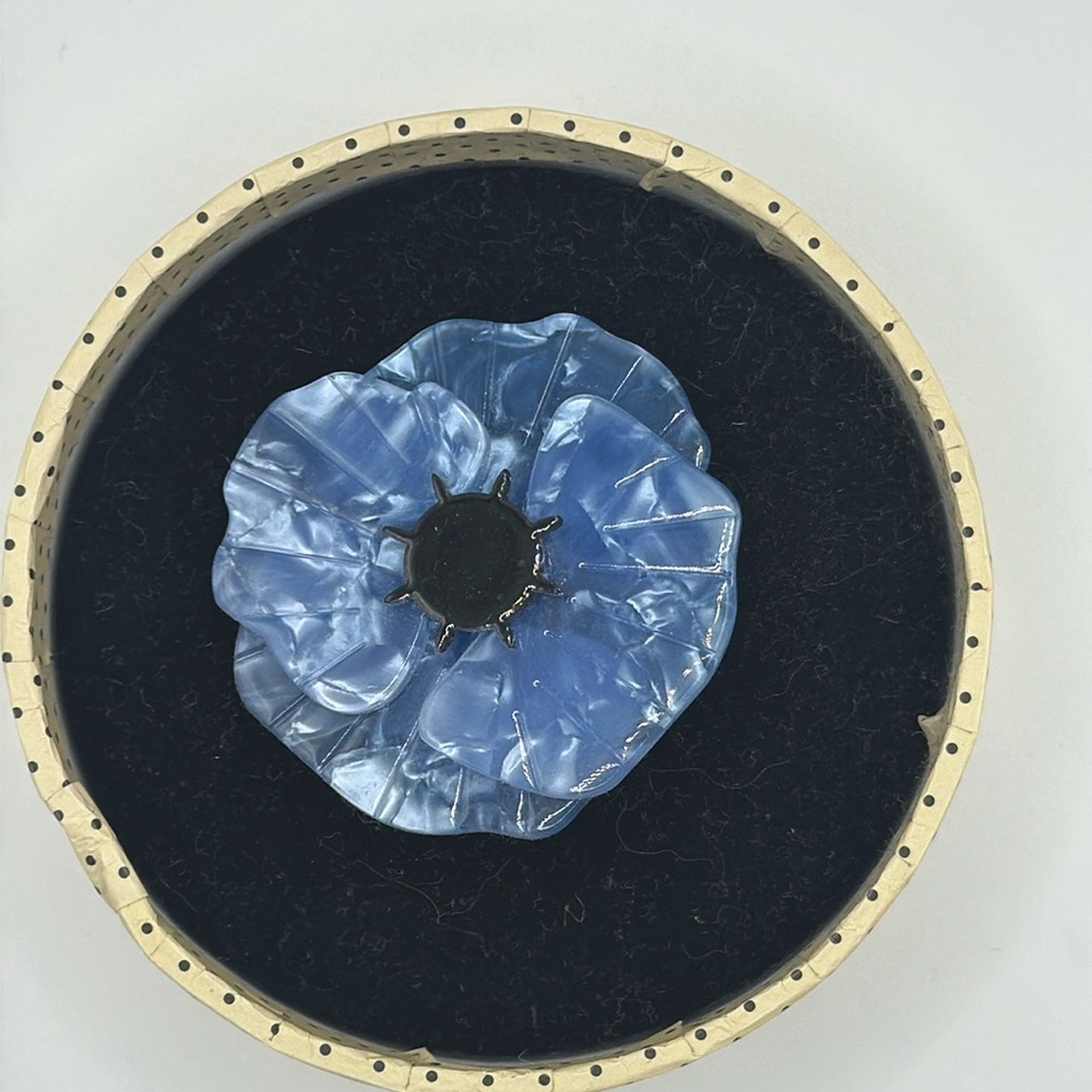 Erstwilder blue poppy brooch